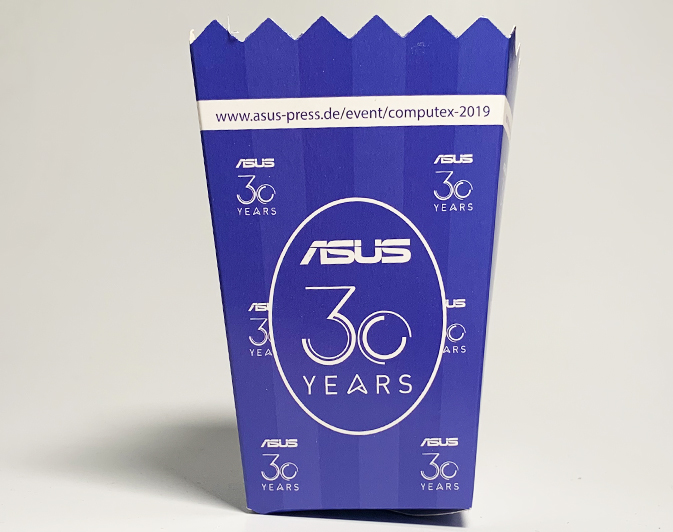 Sachet de popcorn avec publicité